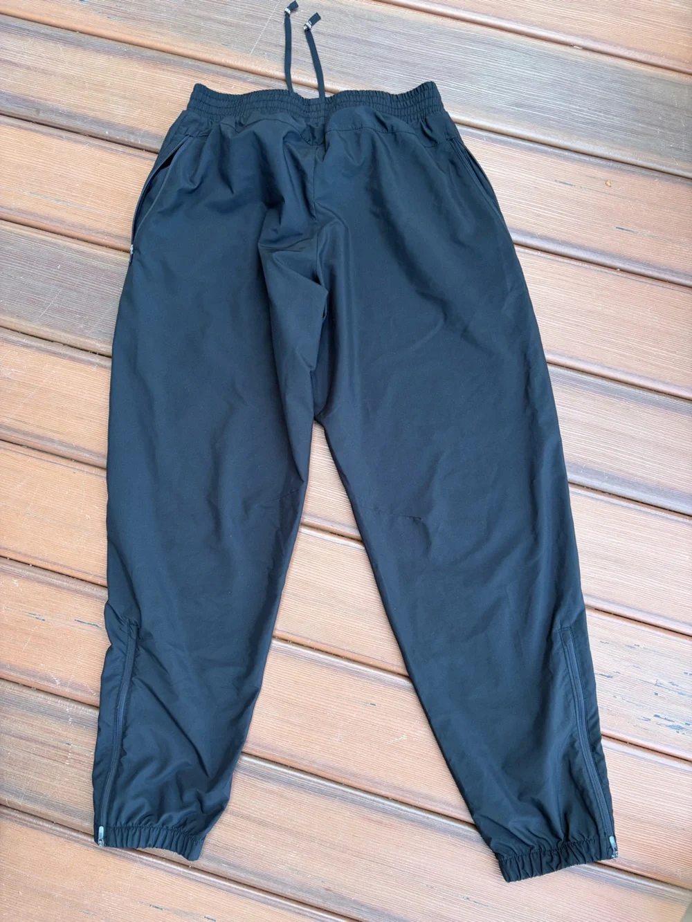 Nike Black running pants with White Care Tag